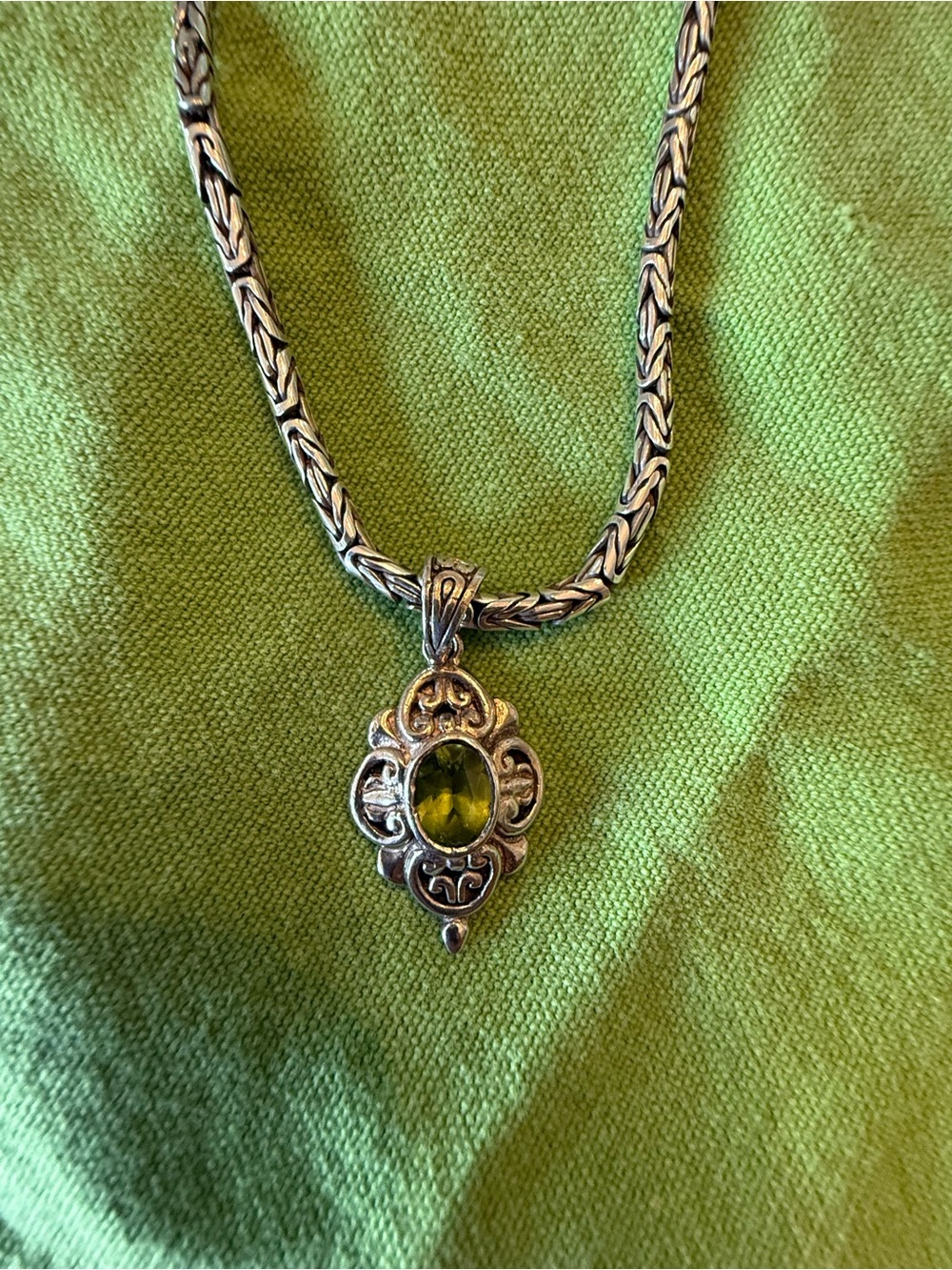 Sterling Silver Pendant Necklace with Peridot-Green Stone